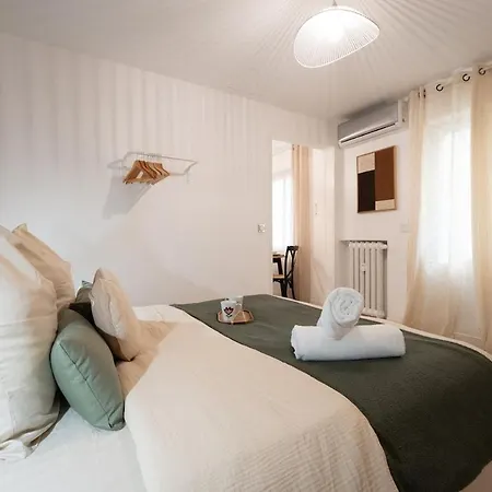 Jean-médcin, Quiet Studio, Train Station 5 Min Away *