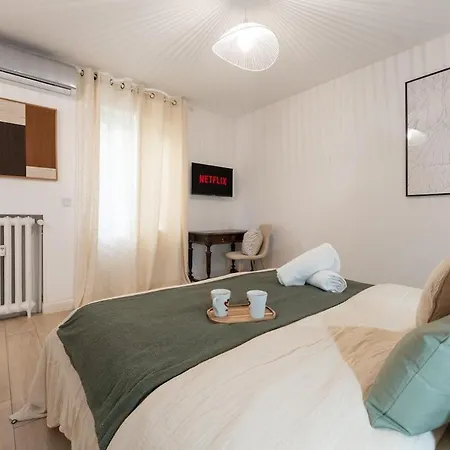 Jean-médcin, Quiet Studio, Train Station 5 Min Away *