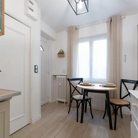 Jean-médcin, Quiet Studio, Train Station 5 Min Away *